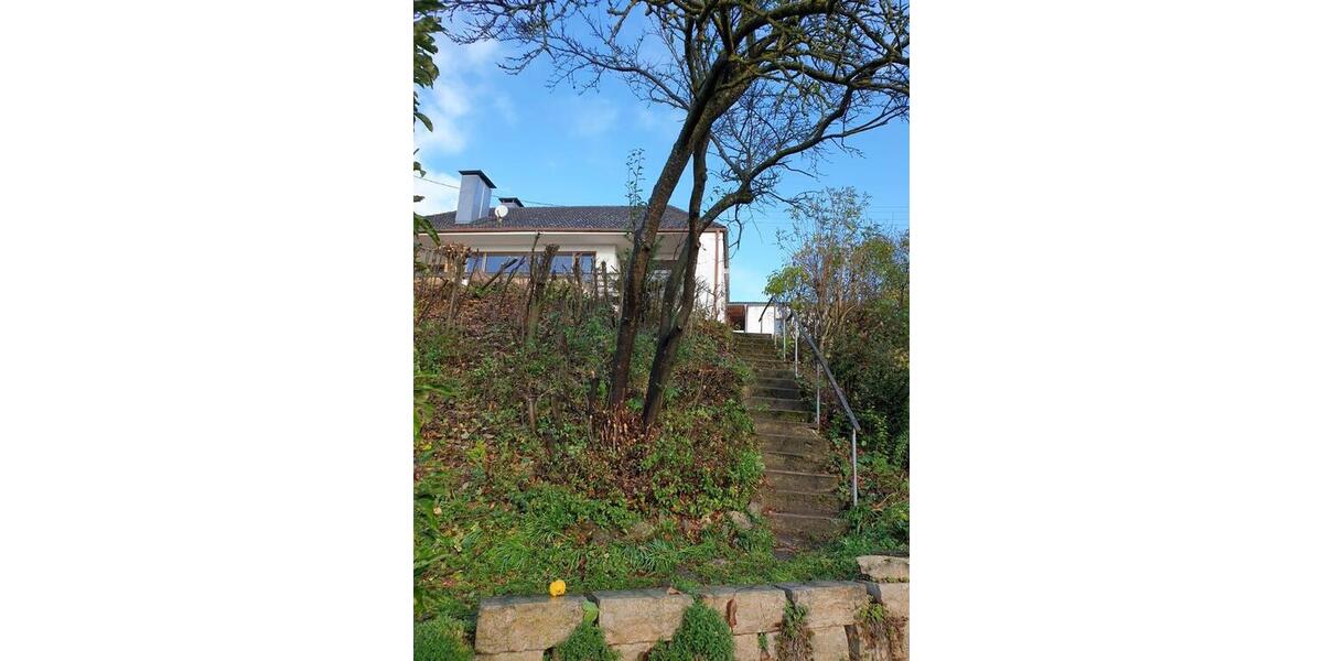 Bungalow Nördlingen - 5 Zimmer, 186 m&sup2;, 1.700&euro; | Angebot:25963068