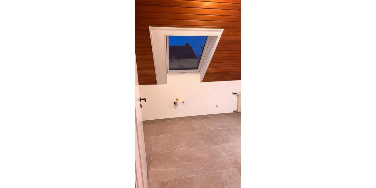Dachgeschoßwohnung Bünde - 3 Zimmer, 84 m&sup2;, 950&euro; | Angebot:26676949