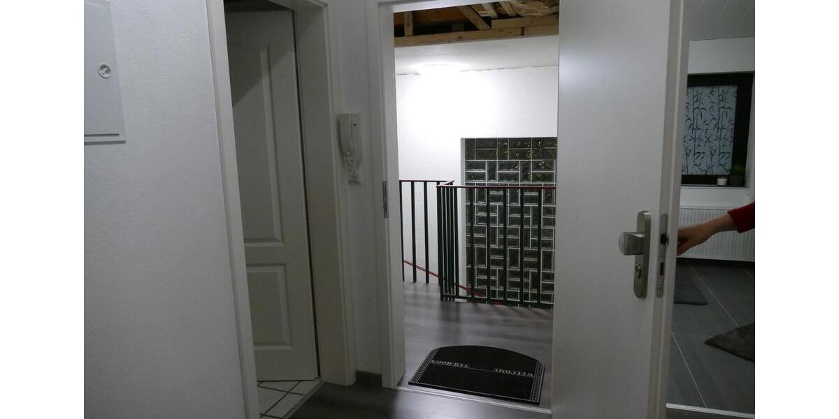 Dachgeschoßwohnung Gückingen - 3.5 Zimmer, 85 m&sup2;, 600&euro; | Angebot:25883292