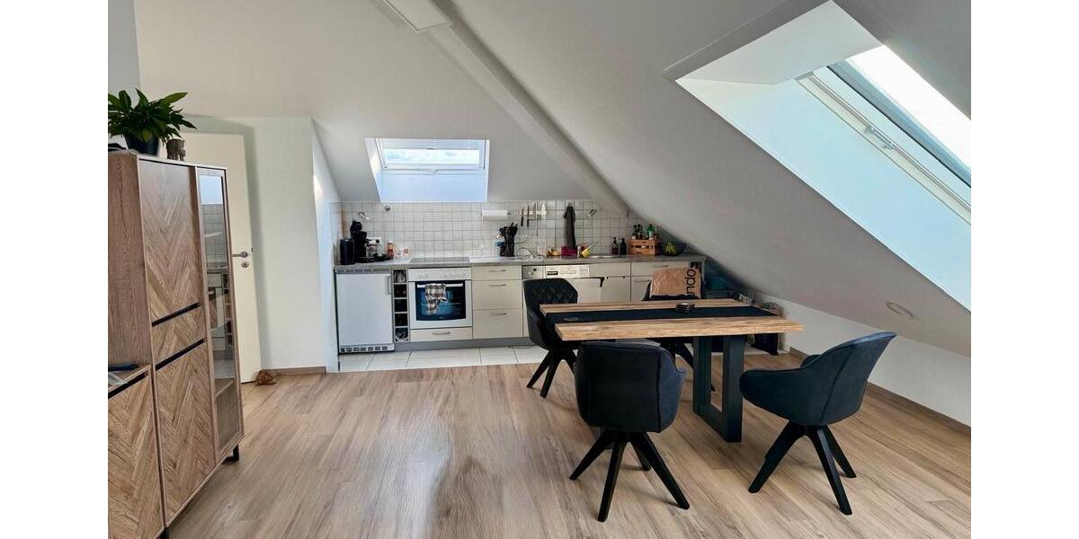 Dachgeschoßwohnung Taunusstein - 2 Zimmer, 65 m&sup2;, 995&euro; | Angebot:26447808