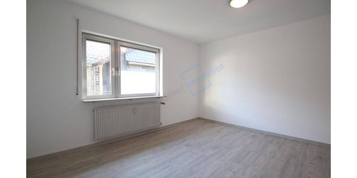 Etagenwohnung Darmstadt Eberstadt - 5 Zimmer, 142 m&sup2;, 1.195&euro; | Angebot:25983331