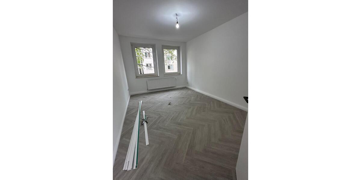 Terrassenwohnung Hildesheim Himmelsthür - 1 Zimmer, 16 m&sup2;, 475&euro; | Angebot:26676492