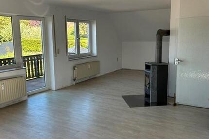 Wohnung Friedewald - 4 Zimmer, 105 m&sup2;, 897&euro; | Angebot:25162662