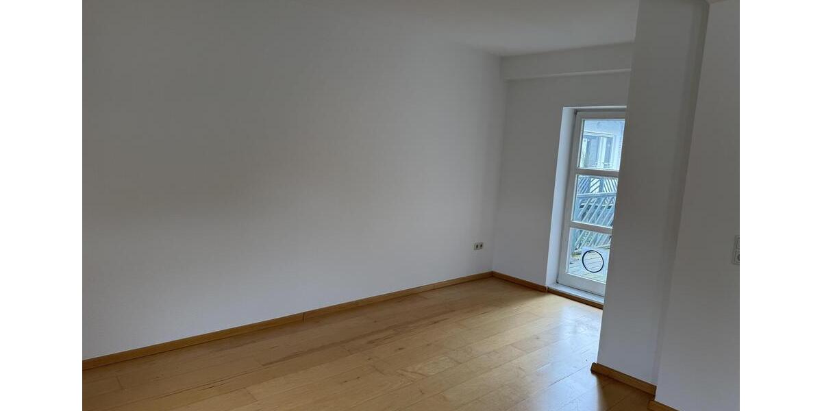 Maisonettenwohnung Hofheim am Taunus - 3 Zimmer, 97 m&sup2;, 1.200&euro; | Angebot:26198029