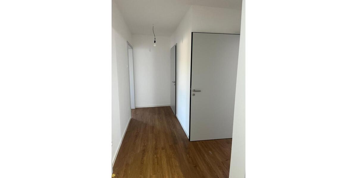 Etagenwohnung Schwalmstadt - 3 Zimmer, 81 m&sup2;, 1.025&euro; | Angebot:24488853