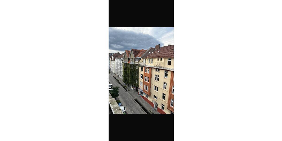 Dachgeschoßwohnung Bielefeld - 4 Zimmer, 102 m&sup2;, 1.600&euro; | Angebot:24741257