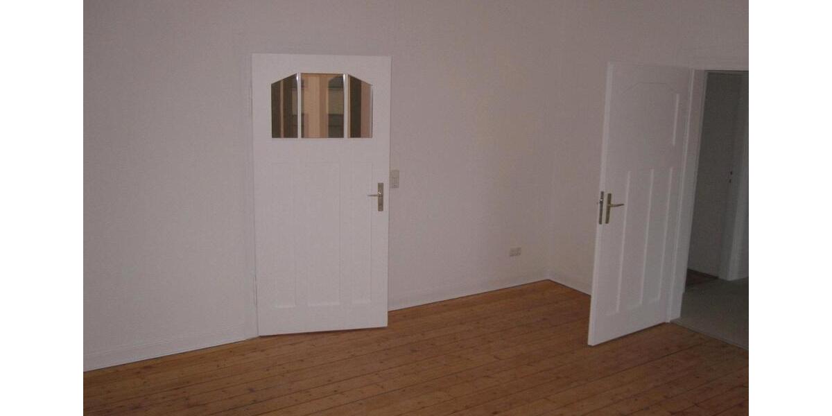 Etagenwohnung Eschwege - 2 Zimmer, 75 m&sup2;, 560&euro; | Angebot:26254524