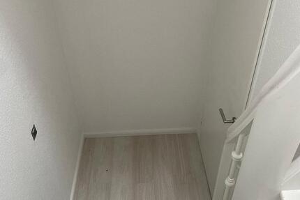 2-Zimmer Wohnung in Lübeck, Bahnhofsnähe, zu vermieten zimmer