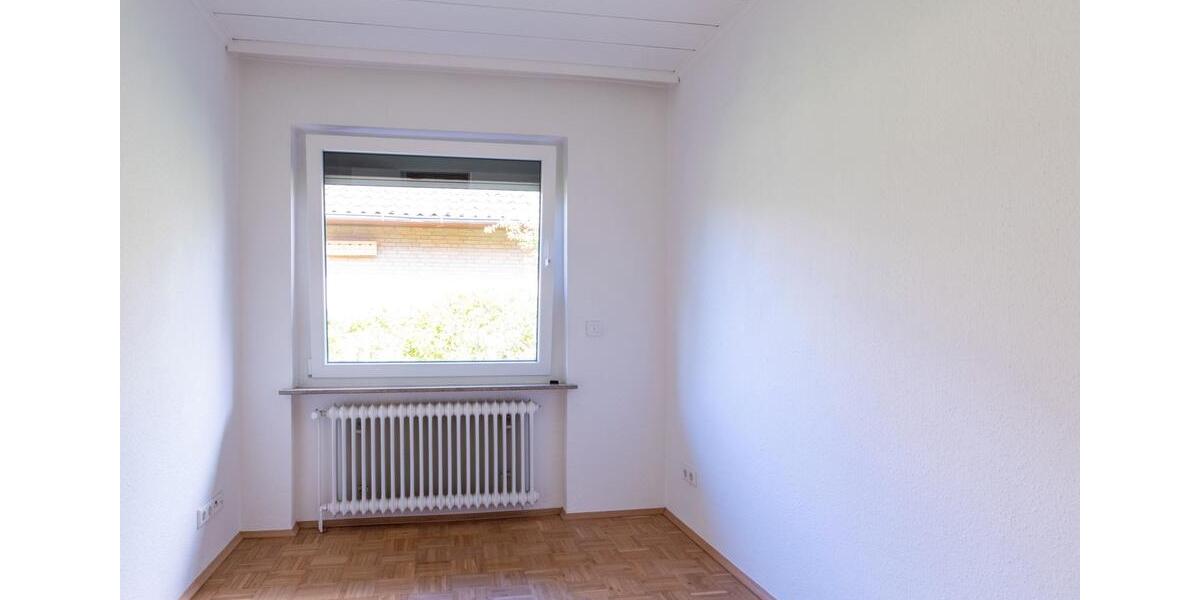 Charmanter Bungalow in Ofen mit Wintergarten, Garten und Garage – ideal zum Wohlfühlen! zimmer