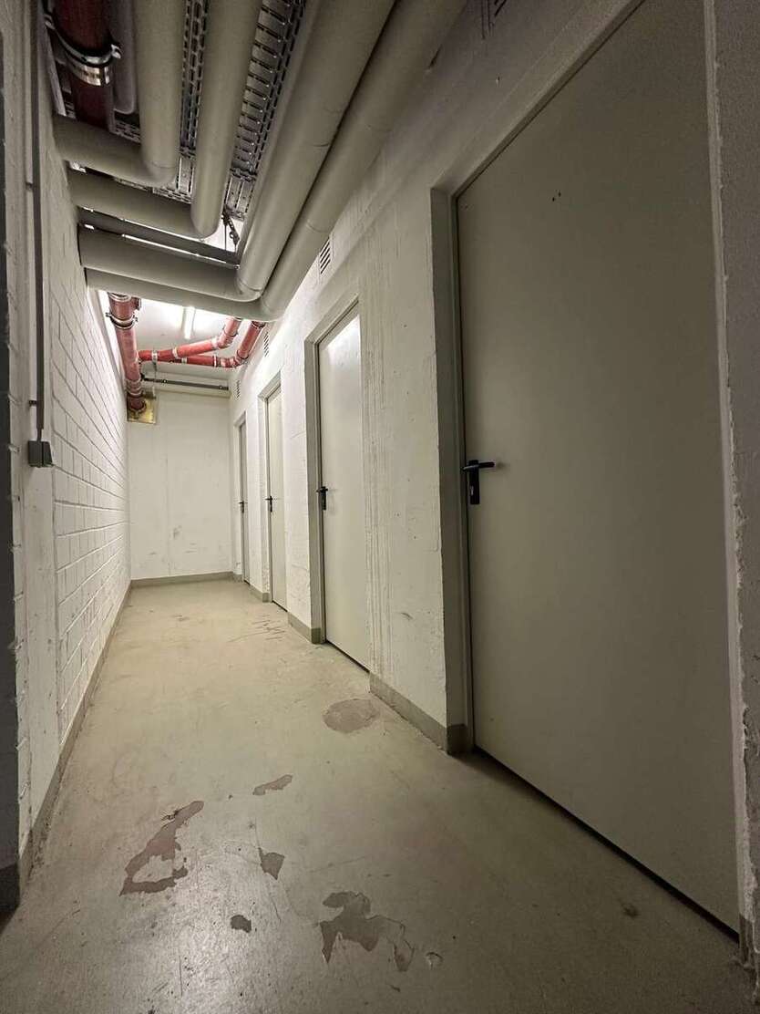 ++Frisch Sanierte 4-RW mit Balkon und 2 Badezimmer++ 4 zimmer