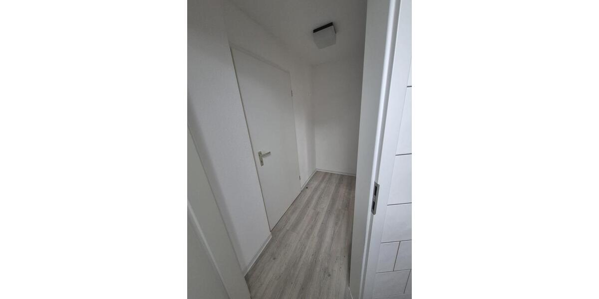 Mehrfamilienhaus, Wohnhaus Clausthal-Zellerfeld Zellerfeld - 1 Zimmer, 25 m&sup2;, 250&euro; | Angebot:25178479