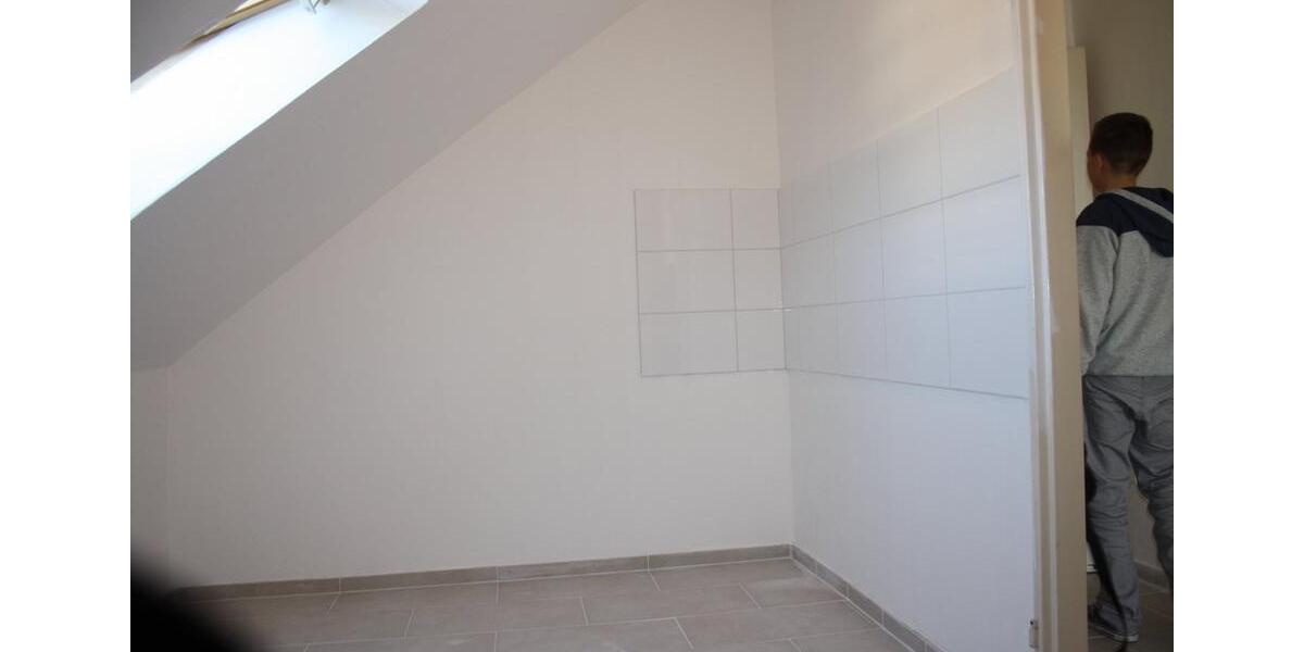 2-Zimmer DG Wohnung in 64832 2 zimmer