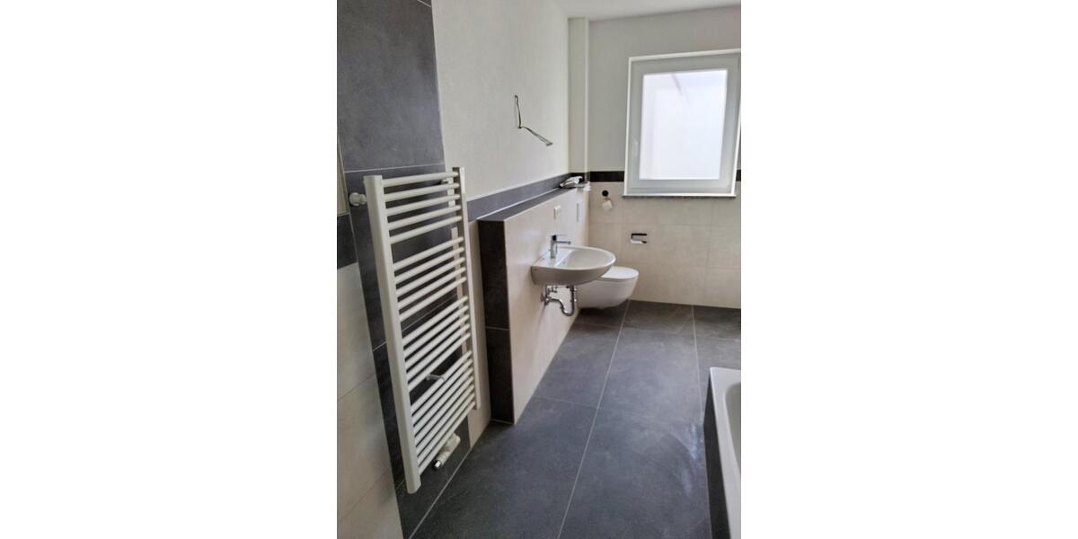 Etagenwohnung Osterhofen - 3 Zimmer, 84 m&sup2;, 850&euro; | Angebot:26624066