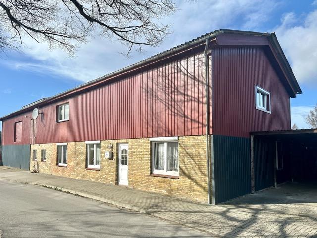 Etagenwohnung Pahlen - 3 Zimmer, 100 m&sup2;, 650&euro; | Angebot:26007568