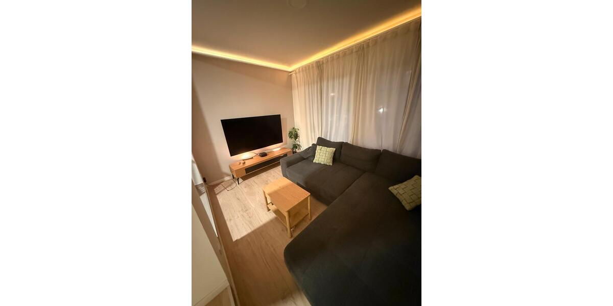Etagenwohnung Rostock Hohe Düne - 2 Zimmer, 75 m&sup2;, 1.470&euro; | Angebot:25933593