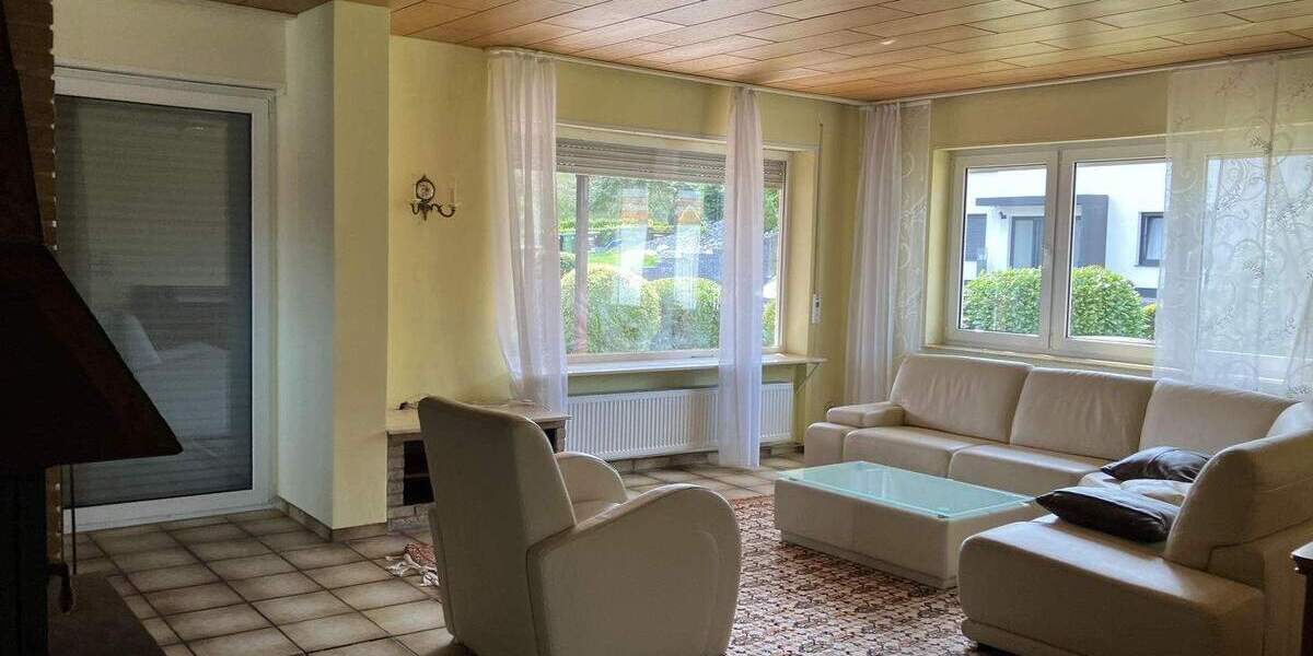 Etagenwohnung Baunatal Großenritte - 6 Zimmer, 156 m&sup2;, 1.790&euro; | Angebot:25674204