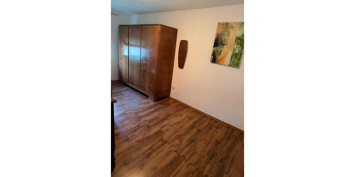 Etagenwohnung Würzburg - 2 Zimmer, 40 m&sup2;, 880&euro; | Angebot:24689748