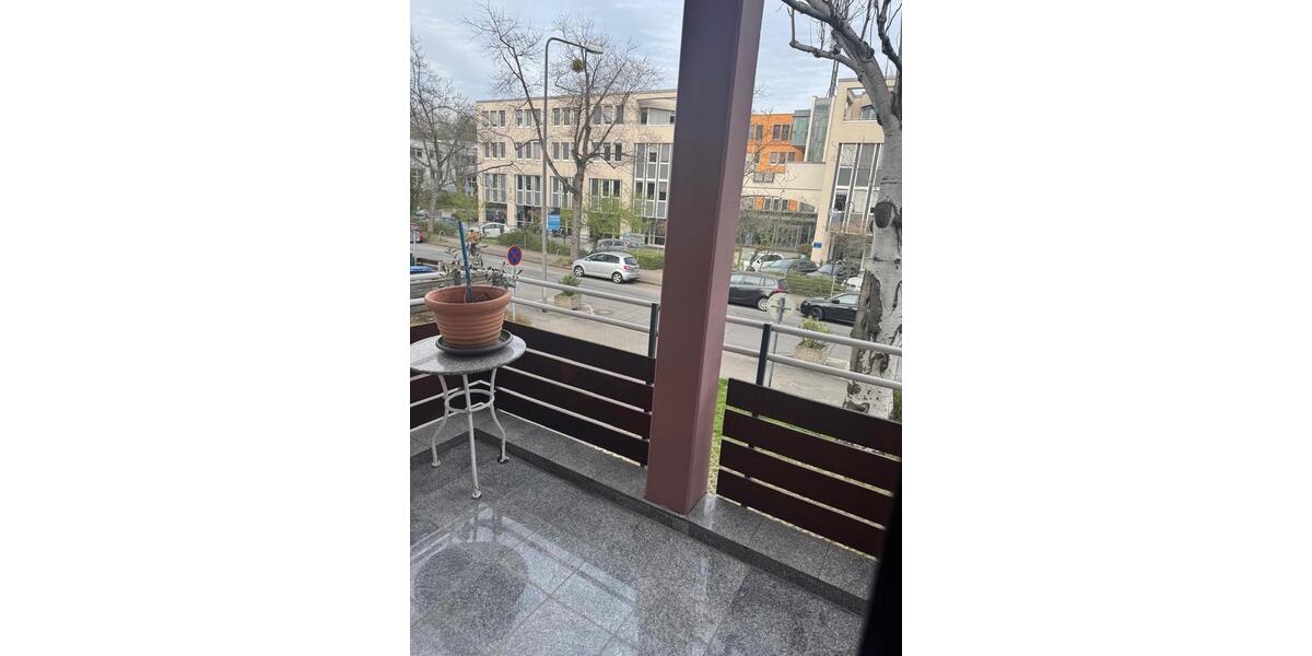 Etagenwohnung Wiesbaden Südost - 3 Zimmer, 87 m&sup2;, 1.650&euro; | Angebot:26495103