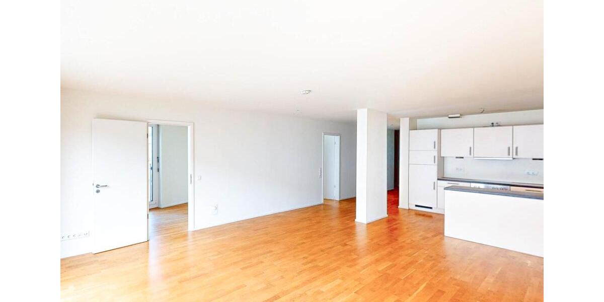 Etagenwohnung Stuttgart - 3 Zimmer, 98 m&sup2;, 1.940&euro; | Angebot:26545763