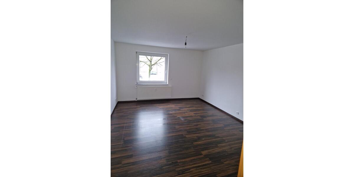 Etagenwohnung Wuppertal - 2 Zimmer, 78 m&sup2;, 600&euro; | Angebot:24640555