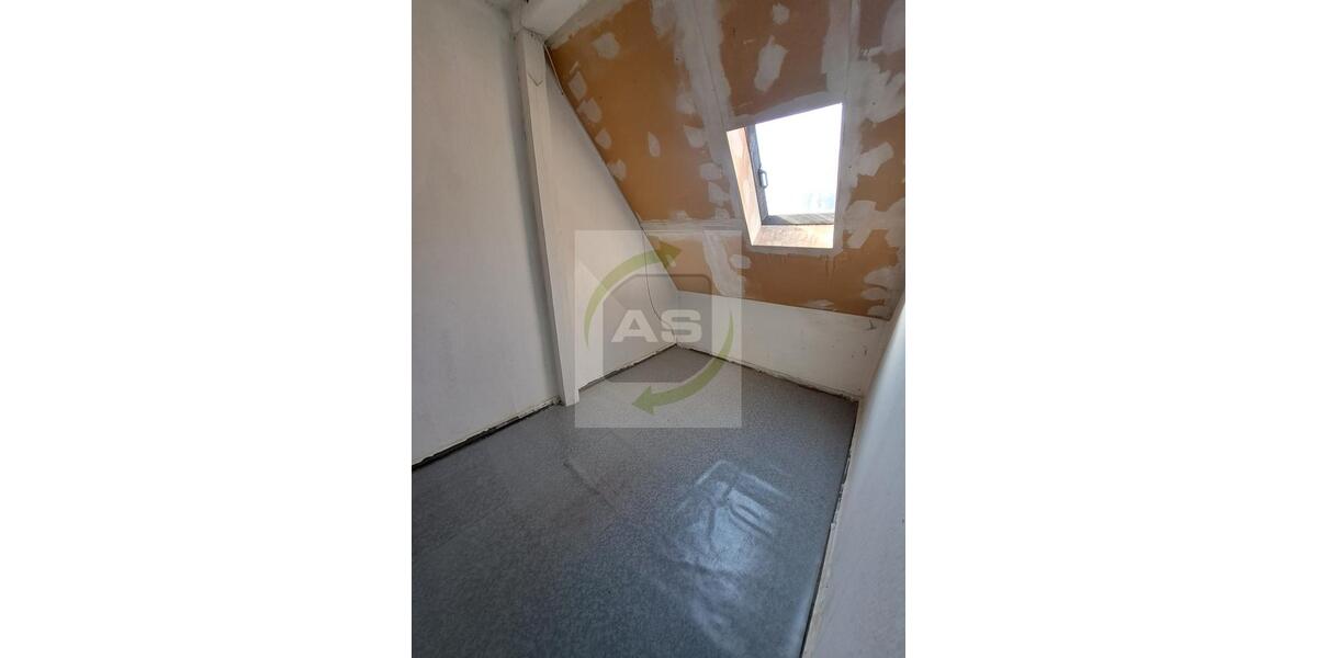 Dachgeschoßwohnung Wilkau-Haßlau Haßlau - 3 Zimmer, 50 m&sup2;, 349&euro; | Angebot:25365190