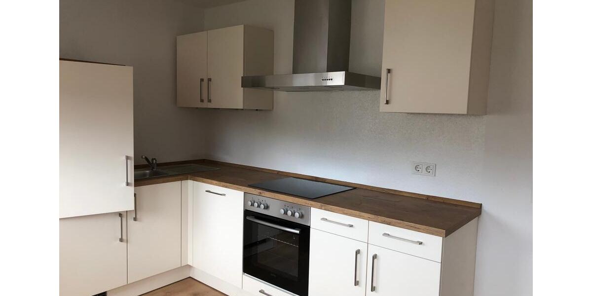 Dachgeschoßwohnung Merzig - 4 Zimmer, 95 m&sup2;, 750&euro; | Angebot:24783372