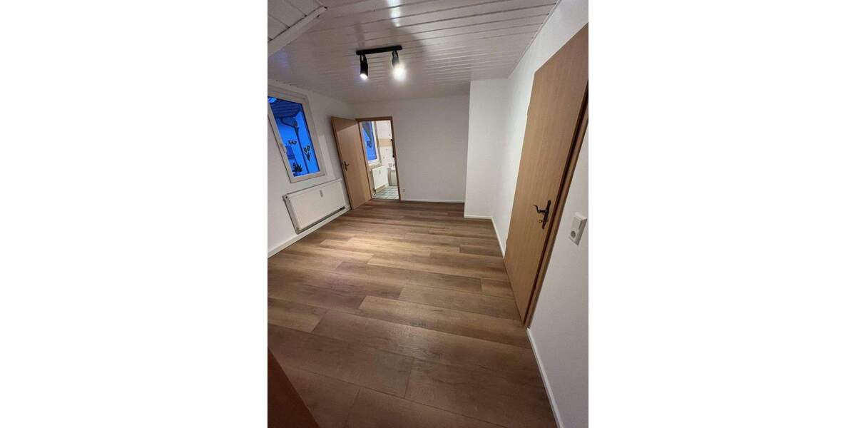 Etagenwohnung Schramberg - 2 Zimmer, 61 m&sup2;, 530&euro; | Angebot:25801385