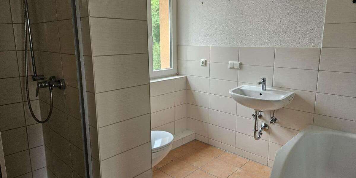 Etagenwohnung Magdeburg Lemsdorf - 2 Zimmer, 48 m&sup2;, 384&euro; | Angebot:27285794