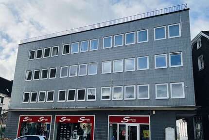 Wohnung zum Mieten in Gummersbach 1.055 € 114 m² 4 zimmer