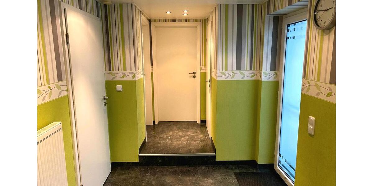 Reihenhaus Alsdorf - 4 Zimmer, 81 m&sup2;, 820&euro; | Angebot:25022703