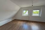 Einfamilienhaus Elsterwerda - 4 Zimmer, 90 m&sup2;, 1.100&euro; | Angebot:26675340