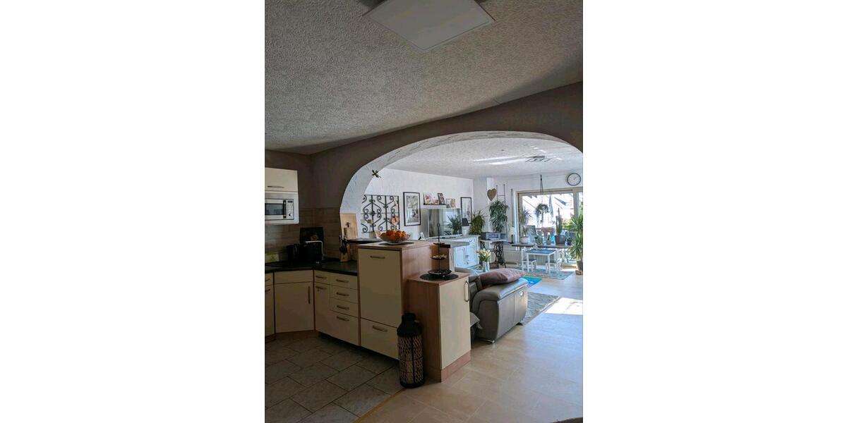 Etagenwohnung Schwalbach - 3.5 Zimmer, 108 m&sup2;, 800&euro; | Angebot:26252865