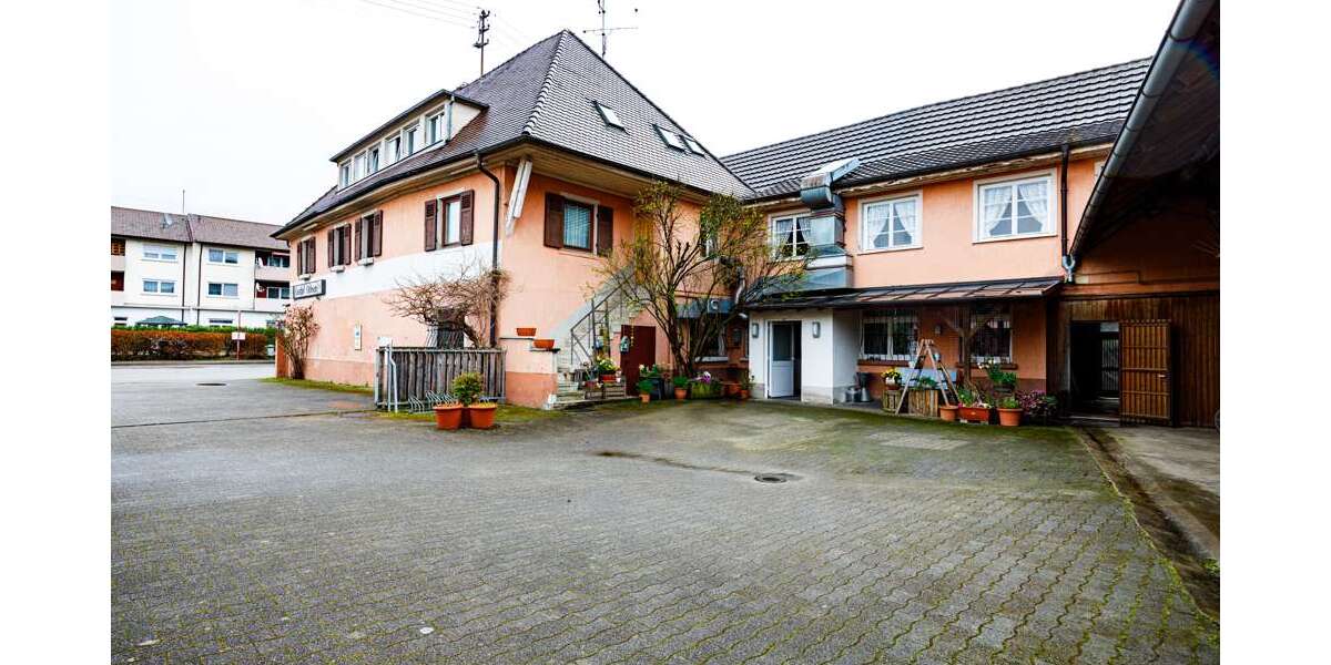 Einfamilienhaus Emmendingen Kernstadt - 15 Zimmer, 625 m&sup2;, 4.550&euro; | Angebot:26133062