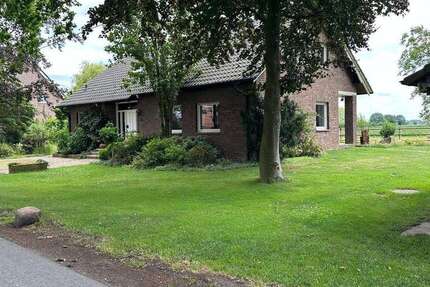 Haus zum Mieten in Nordwalde 1.700 € 202 m²