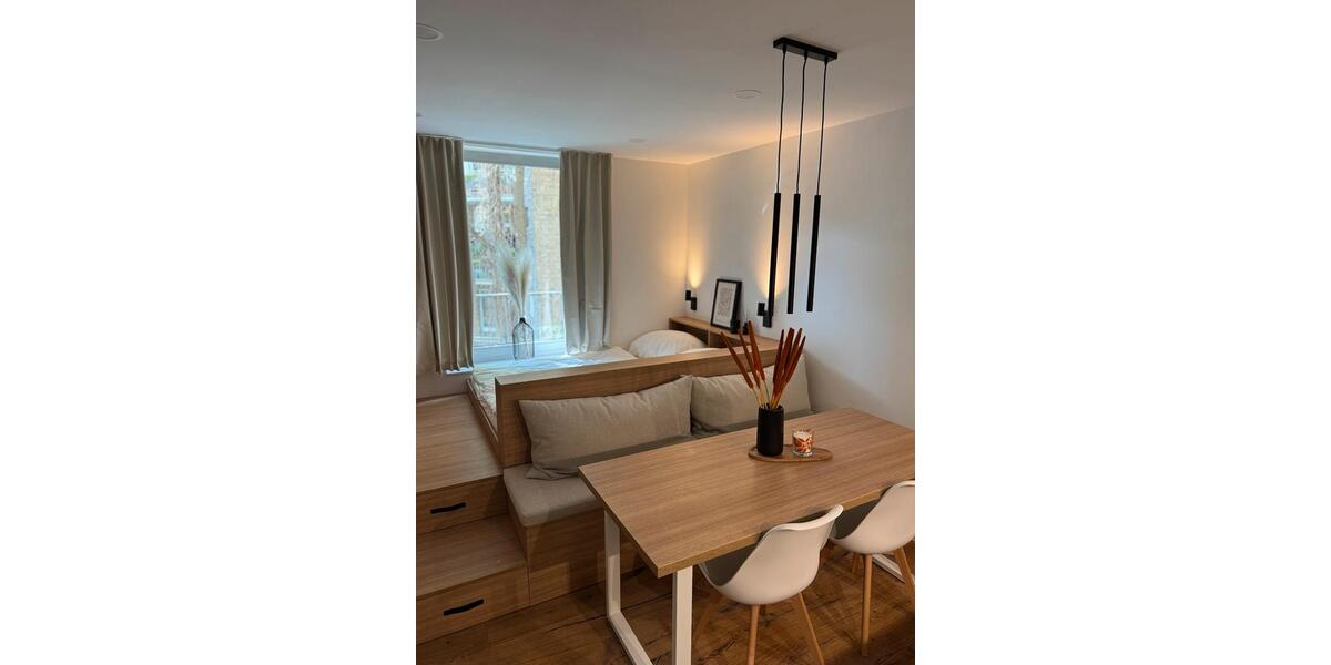 Etagenwohnung Köln Innenstadt - 1 Zimmer, 20 m&sup2;, 1.350&euro; | Angebot:26646078