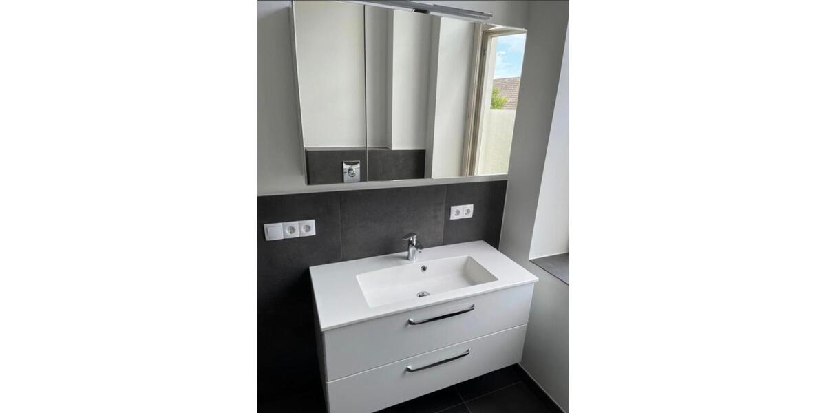 Wohnen auf Zeit Minden - 7 Zimmer, 20 m&sup2;, 490&euro; | Angebot:26582791