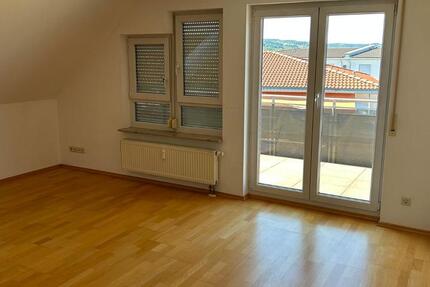 Wohnung Schorndorf - 4 Zimmer, 90 m&sup2;, 1.200&euro; | Angebot:27603002