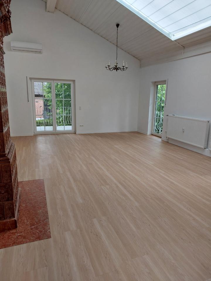 Luxus Wohnung, 136 qm Wohnfläche, Luxusbäder, Balkone,Klimaanlage