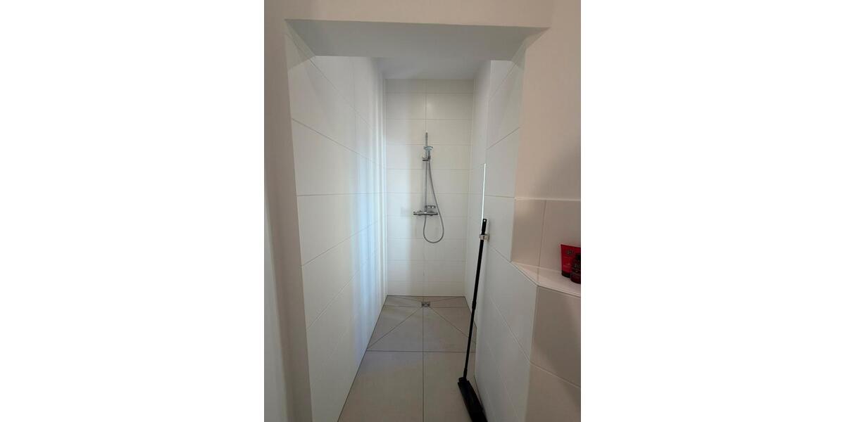 Erdgeschoßwohnung Hannover Linden-Limmer - 1 Zimmer, 15 m&sup2;, 500&euro; | Angebot:26636501