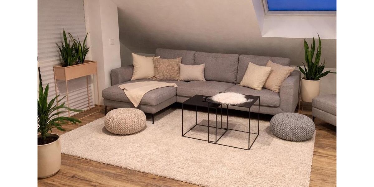 Dachgeschoßwohnung Thannhausen - 2.5 Zimmer, 64 m&sup2;, 1.010&euro; | Angebot:25936625