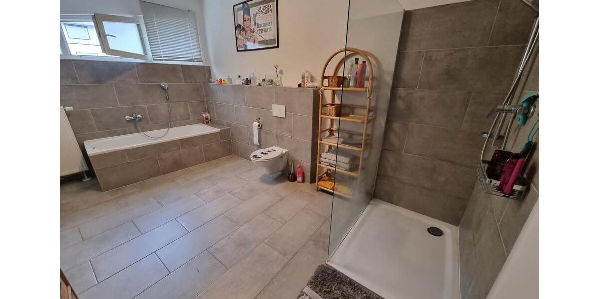 Etagenwohnung Leiwen - 3 Zimmer, 130 m&sup2;, 1.097&euro; | Angebot:25804557