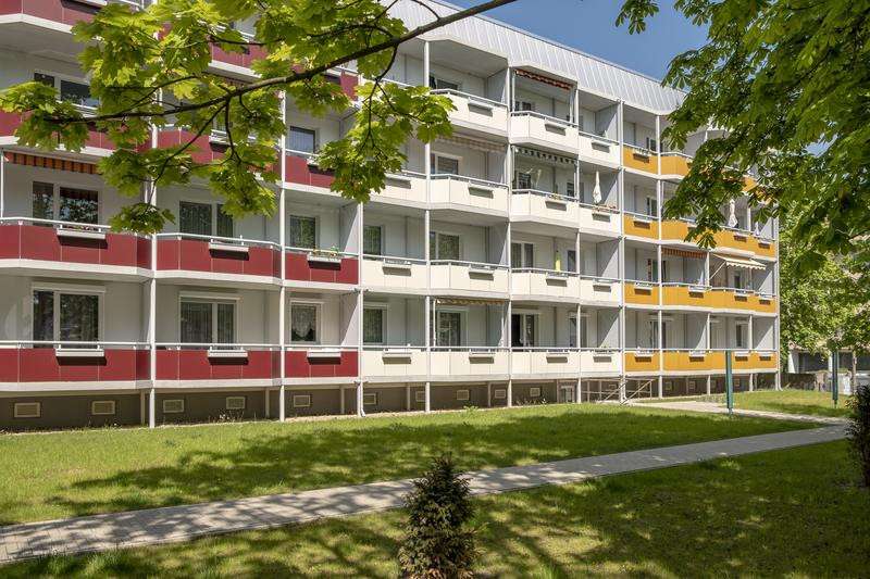 Etagenwohnung Magdeburg Leipziger Straße - 2 Zimmer, 52 m&sup2;, 400&euro; | Angebot:27091260