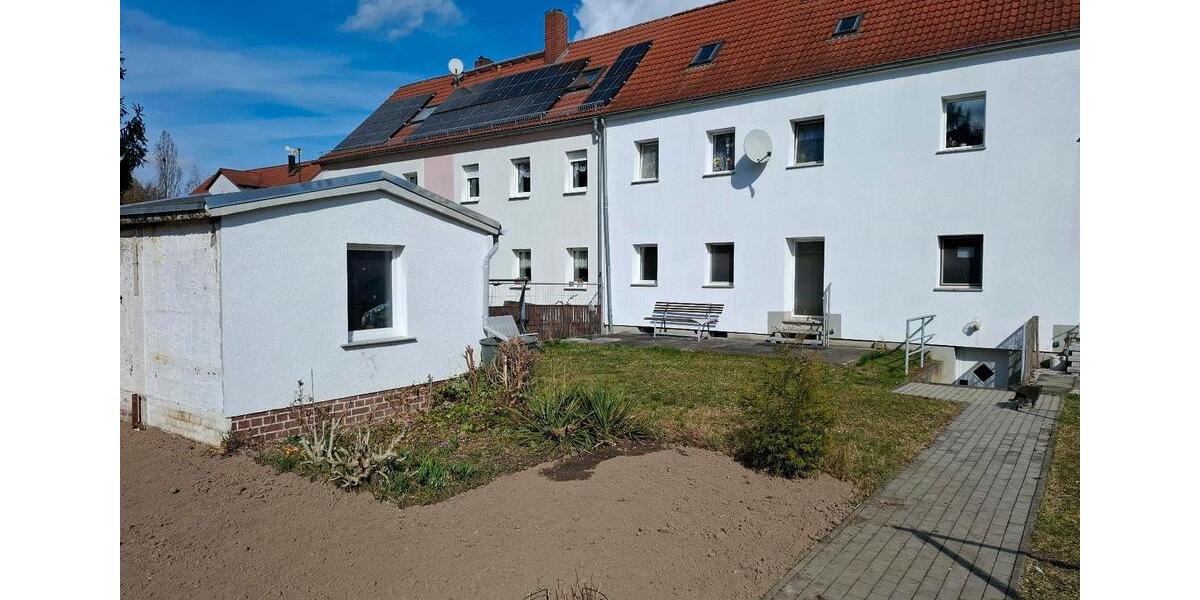 Erdgeschoßwohnung Borna - 2 Zimmer, 55 m&sup2;, 610&euro; | Angebot:25510910