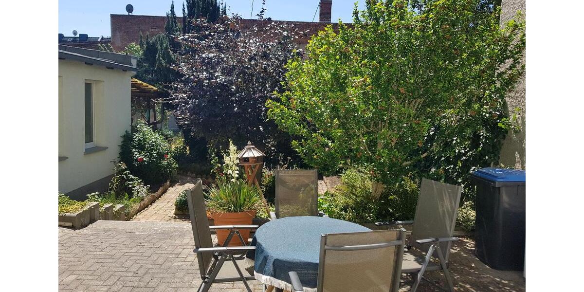 Erdgeschoßwohnung Bernburg (Saale) - 2 Zimmer, 64 m&sup2;, 585&euro; | Angebot:26097932