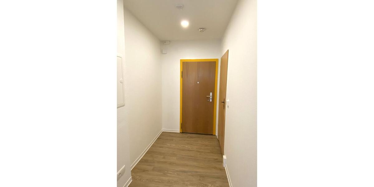 Etagenwohnung Ehrenfriedersdorf - 1 Zimmer, 29 m&sup2;, 205&euro; | Angebot:26087653