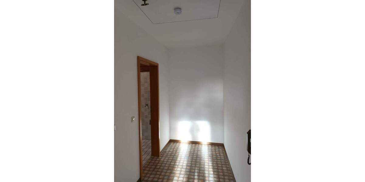 Etagenwohnung Bad Kreuznach Bad Münster am Stein-Ebernburg - 2 Zimmer, 82 m&sup2;, 690&euro; | Angebot:25996712