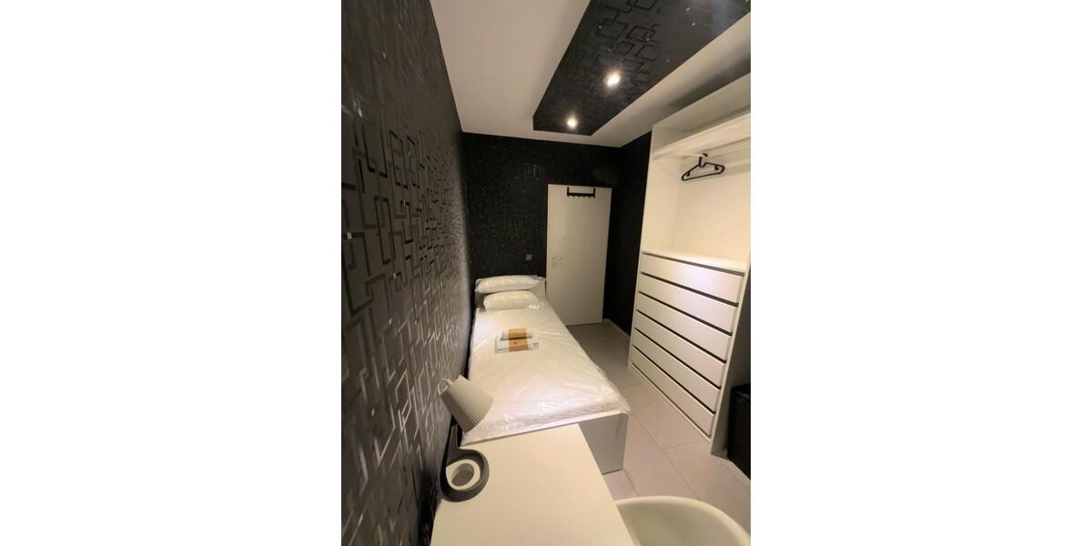Wohnen auf Zeit Köln Kalk - 8 Zimmer, 8 m&sup2;, 650&euro; | Angebot:26564570