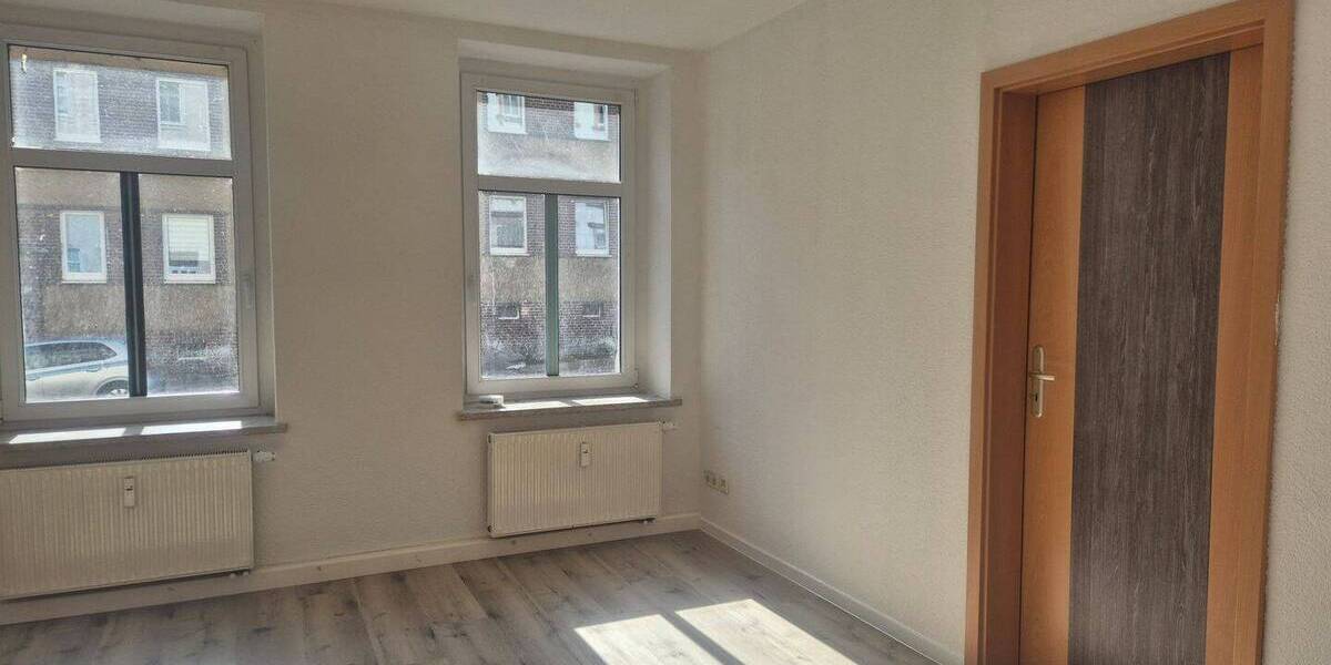 Etagenwohnung Waldheim Schönberg - 1 Zimmer, 46 m&sup2;, 275&euro; | Angebot:26188859