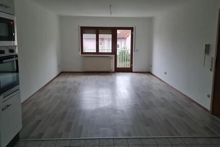 Wohnung Hardheim - 4 Zimmer, 110 m&sup2;, 950&euro; | Angebot:24868658