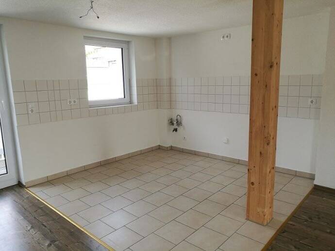 Etagenwohnung Meißen Niederfähre - 4 Zimmer, 118 m&sup2;, 767&euro; | Angebot:24709178